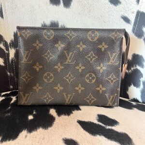 Louis Vuitton Monogram Brown Medium Toiletry Pouch